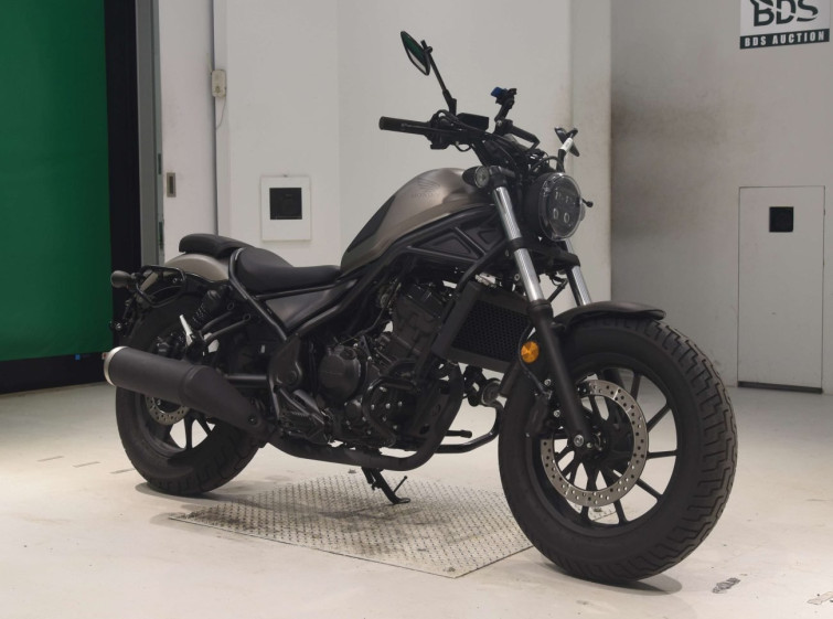 Мотоцикл Honda REBEL CMX250 з пробігом 712 km з пробігом 712 km