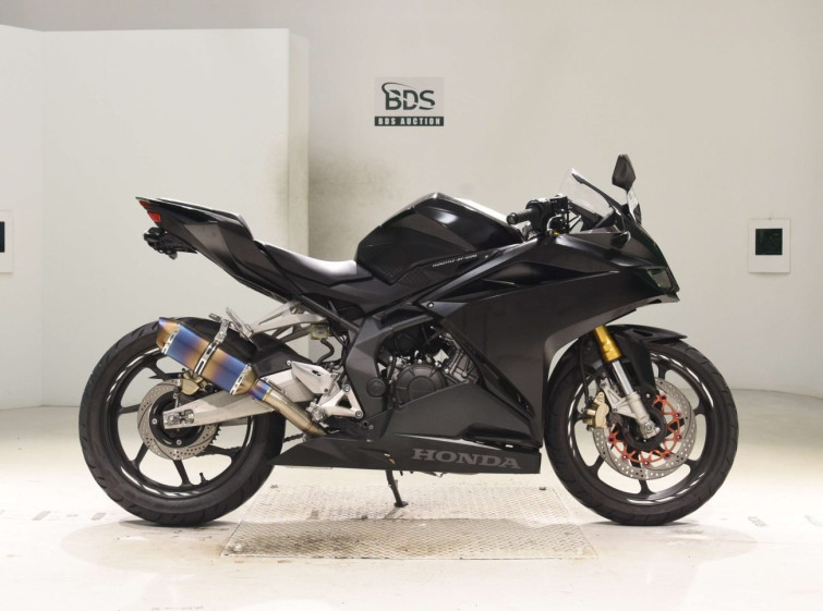 Мотоцикл Honda CBR250RRA з пробігом 24501 km з пробігом 24501 km