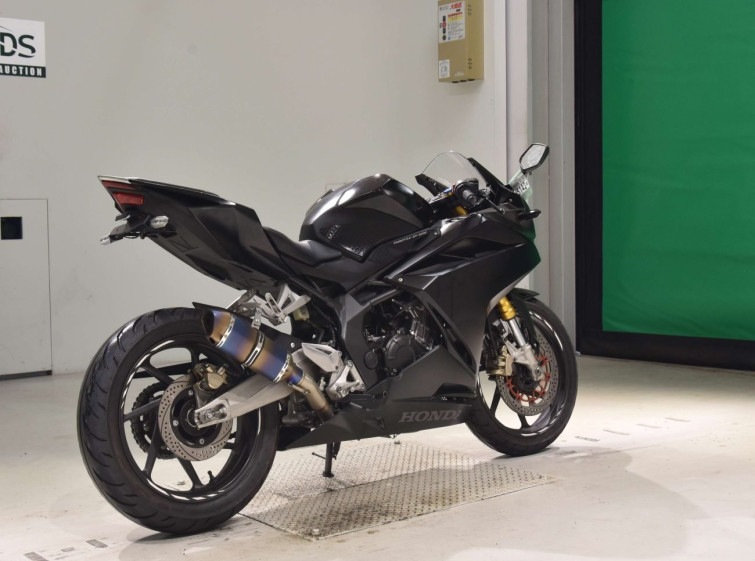 Мотоцикл Honda CBR250RRA з пробігом 24501 km з пробігом 24501 km