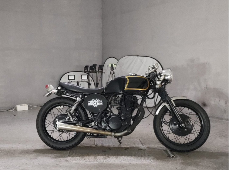 Мотоцикл Yamaha SR400 з пробігом 23610 km