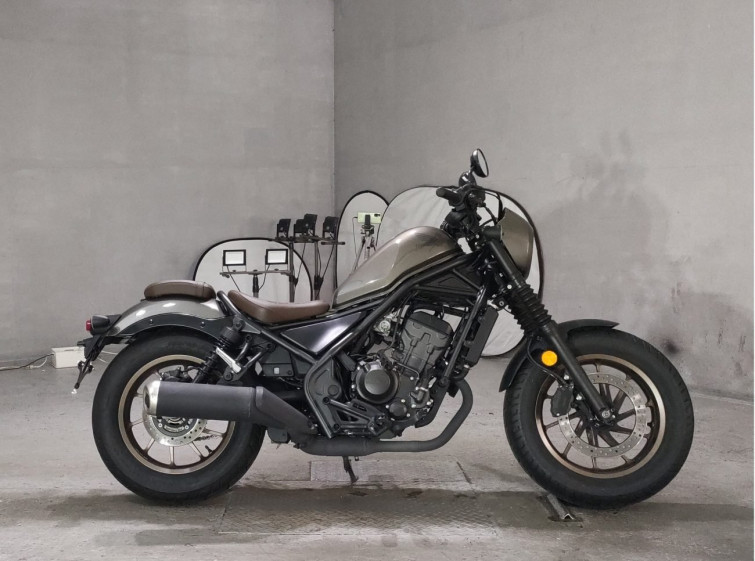 Мотоцикл Honda REBEL CMX250 TRIKE с пробегом 3564 km