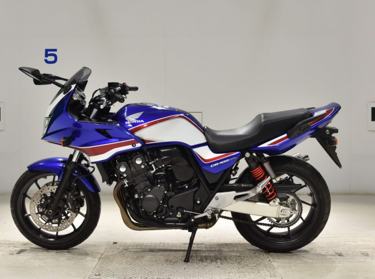 Мотоцикл Honda CB400SF BOLDOR з пробігом 11597 km з пробігом 11597 km