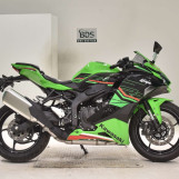 Мотоцикл Kawasaki ZX-4RR з пробігом 3885 km