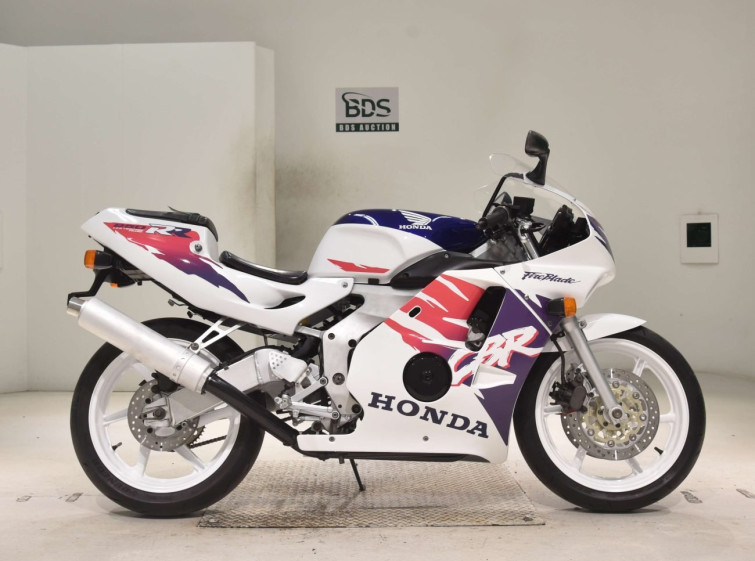 Мотоцикл Honda CBR250RR з пробігом 17650 km