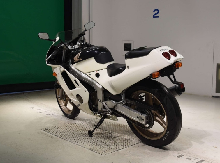 Мотоцикл Honda CBR250R з пробігом 21127 km з пробігом 21127 km