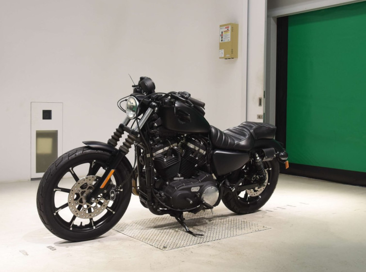 Мотоцикл HD SPORTSTER IRON XL883N с пробегом 14351 km с пробегом 14351 km