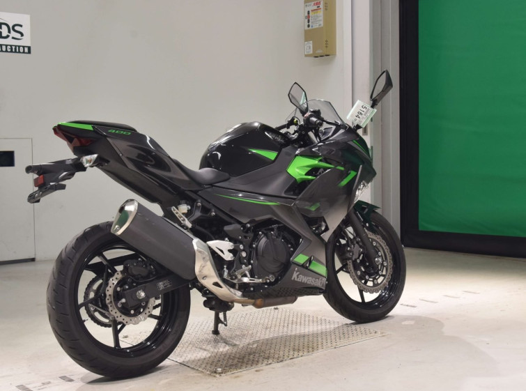 Мотоцикл Kawasaki NINJA400 с пробегом 3840 km с пробегом 3840 km