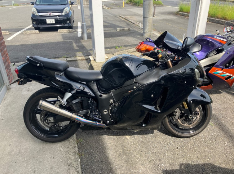 Мотоцикл Suzuki GSX1300R HAYABUSA з пробігом 34854 km
