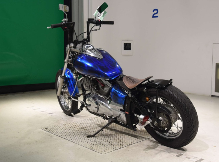 Мотоцикл Yamaha DRAGSTAR XVS250 з пробігом 24641 km з пробігом 24641 km
