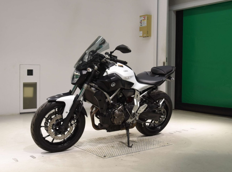 Мотоцикл Yamaha MT-07 с пробегом 18822 km с пробегом 18822 km