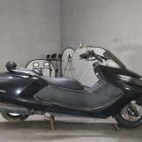 Мотоцикл Yamaha MAGAZUM
