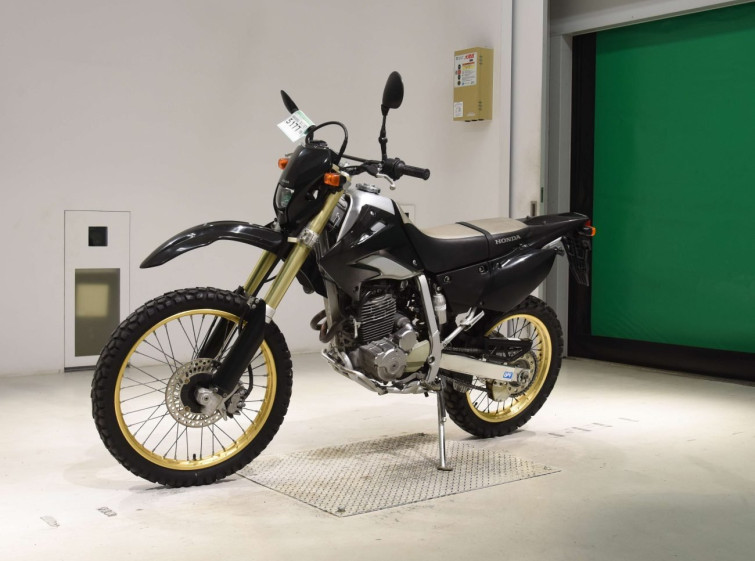 Мотоцикл Honda XR250 з пробігом 19605 km з пробігом 19605 km