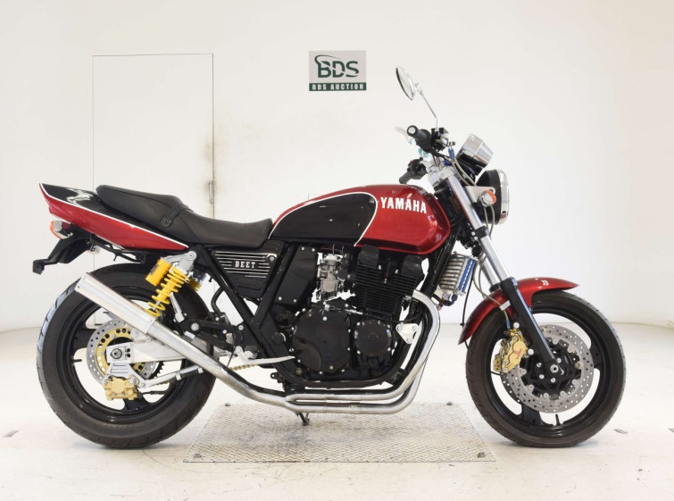 Мотоцикл Yamaha XJR400 с пробегом 4289 km