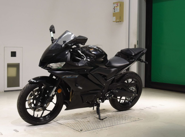 Мотоцикл Yamaha YZF-R3 с пробегом 6923 km с пробегом 6923 km