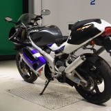 Мотоцикл Suzuki RGV250 с пробегом 15381 km с пробегом 15381 km