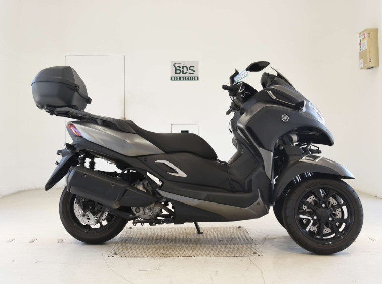 Мотоцикл Yamaha TRICITY MW300