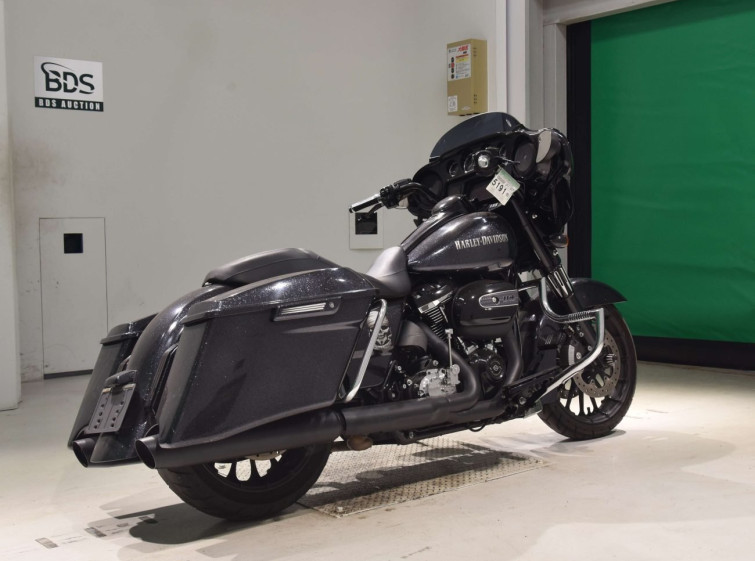 Мотоцикл HD STREET GLIDE FLHXS1870 с пробегом 66014 km с пробегом 66014 km