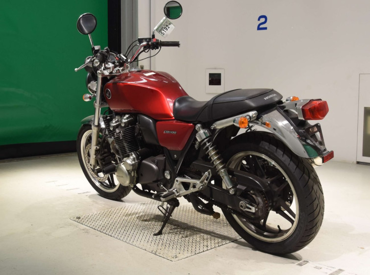 Мотоцикл Honda CB1100A з пробігом 61103 km з пробігом 61103 km