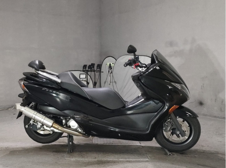 Мотоцикл Honda FORZA Z з пробігом 17442 km