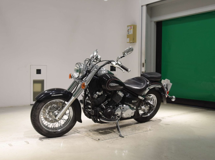 Мотоцикл Yamaha DRAGSTAR XVS400 CLASSIC з пробігом 18371 km з пробігом 18371 km