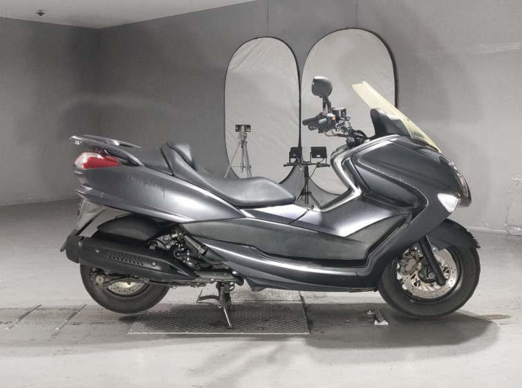 Мотоцикл Yamaha MAJESTY 250 с пробегом 44533 km