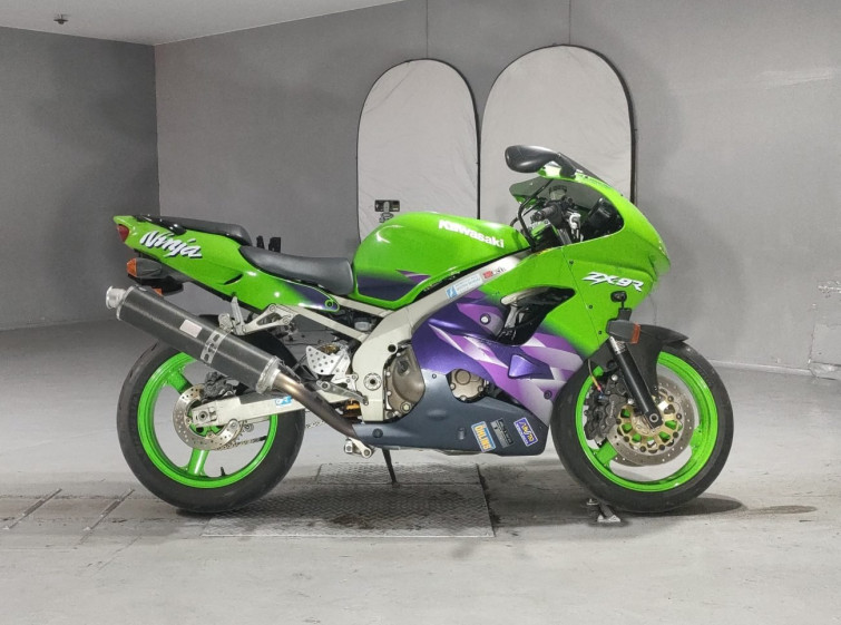 Мотоцикл Kawasaki NINJA ZX-9R с пробегом 139953 km