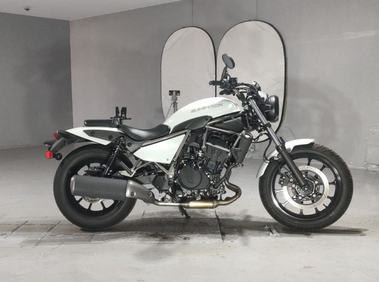 Мотоцикл Kawasaki ELIMINATOR 400 с пробегом 480 km