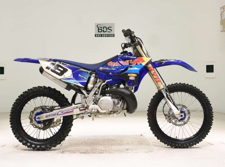 Мотоцикл Yamaha YZ250