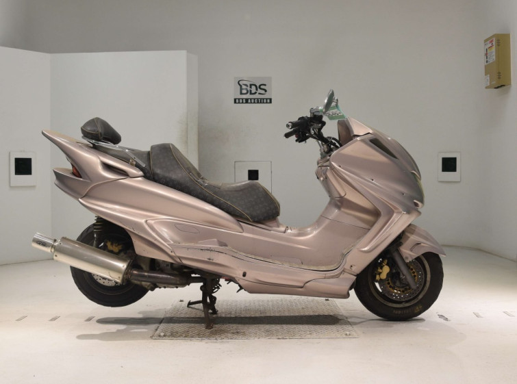 Мотоцикл Yamaha MAJESTY 250 з пробігом 26687 km