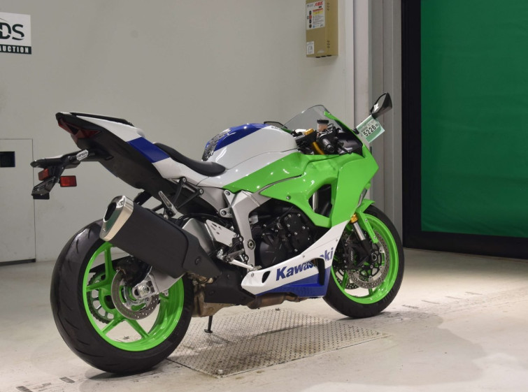 Мотоцикл Kawasaki ZX-6R с пробегом 367 km с пробегом 367 km