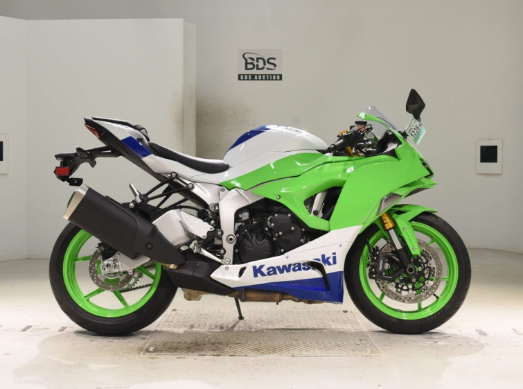 Мотоцикл Kawasaki ZX-6R с пробегом 367 km с пробегом 367 km