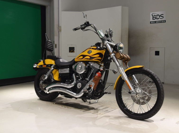 Мотоцикл HD WIDE GLIDE FXDWG1580 з пробігом 3219 km з пробігом 3219 km