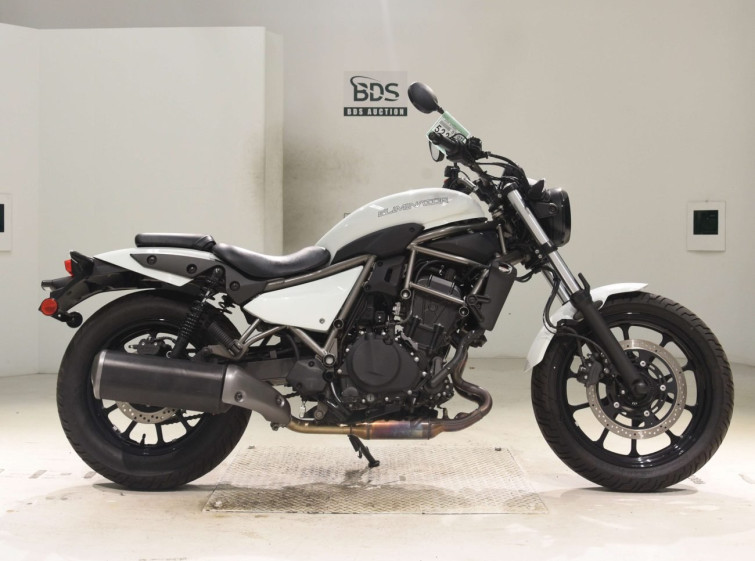 Мотоцикл Kawasaki ELIMINATOR400-3 с пробегом 2458 km с пробегом 2458 km