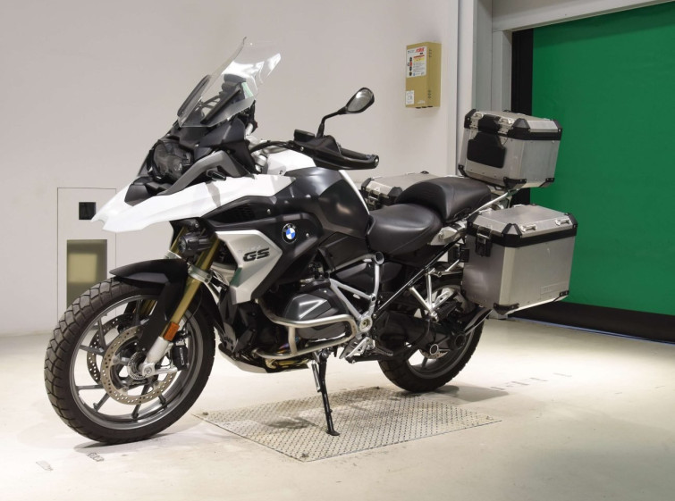 Мотоцикл BMW R1250GS с пробегом 4280 km с пробегом 4280 km