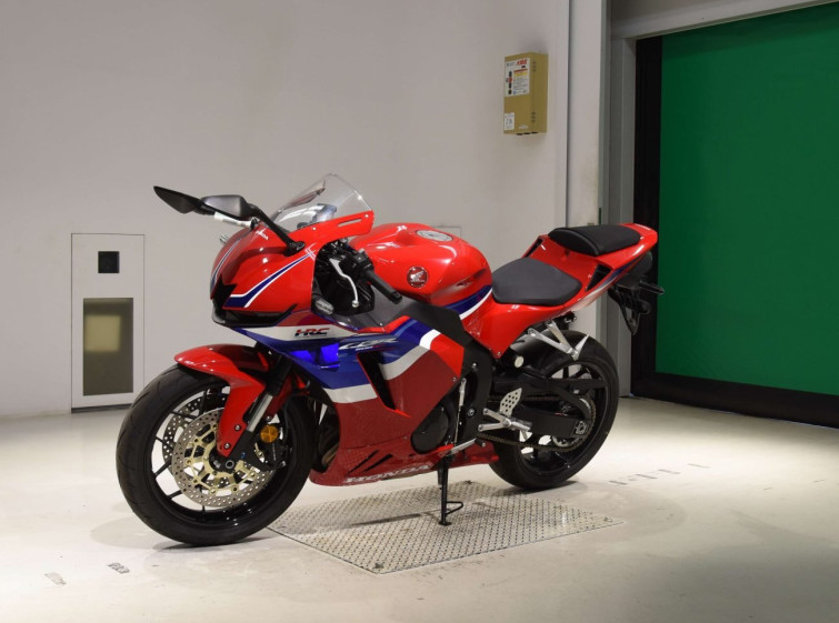 Мотоцикл Honda CBR600RR с пробегом 2676 km с пробегом 2676 km