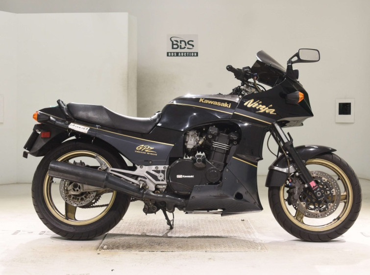 Мотоцикл Kawasaki GPZ900R з пробігом 93010 km