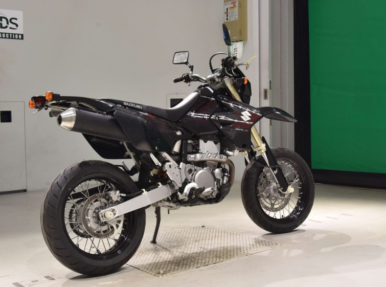 Мотоцикл Suzuki DR-Z400SM с пробегом 1320 km с пробегом 1320 km