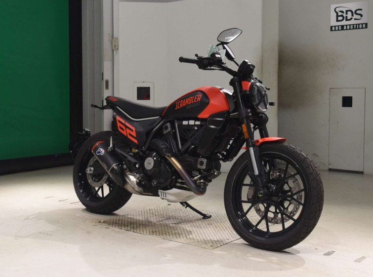Мотоцикл Ducati SCRAMBLER 803 FULLTHROTTLE с пробегом 5 km с пробегом 5 km