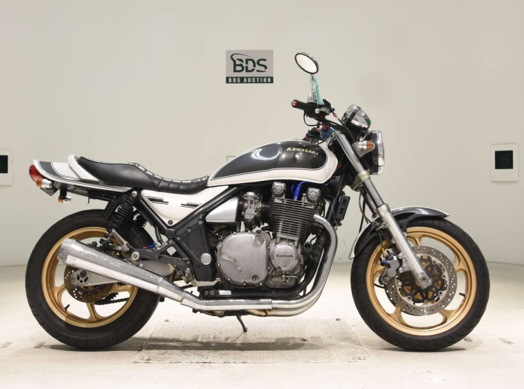 Мотоцикл Kawasaki ZEPHYR1100 с пробегом 27082 km с пробегом 27082 km