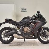Мотоцикл Honda CBR650R з пробігом 27515 km