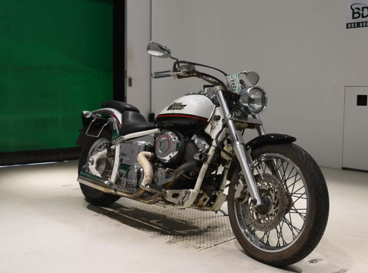 Мотоцикл Yamaha DRAGSTAR XVS400 з пробігом 25508 km з пробігом 25508 km