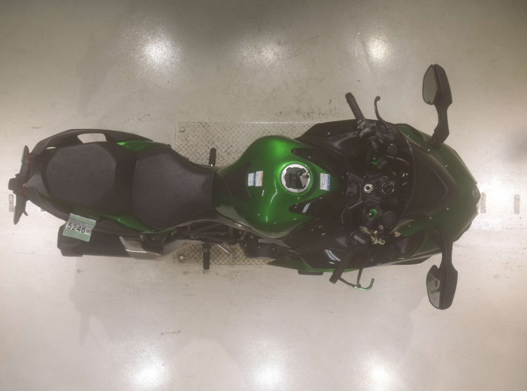 Мотоцикл Kawasaki NINJA H2 SX с пробегом 5865 km с пробегом 5865 km