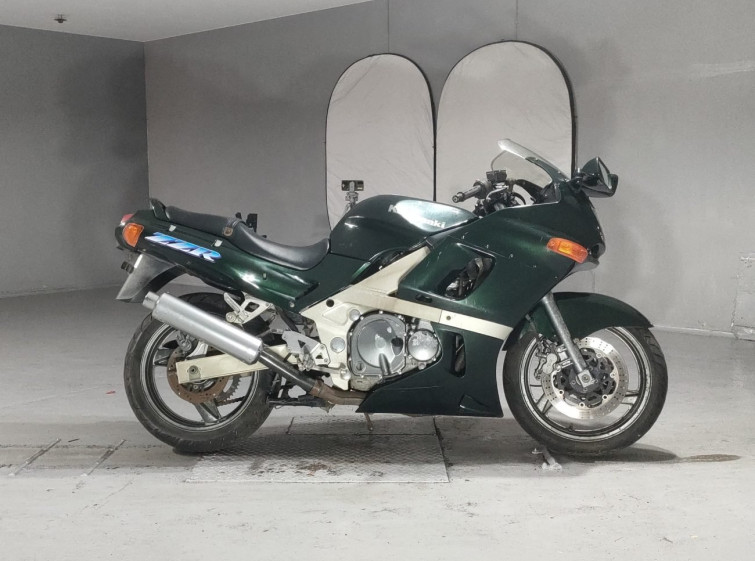 Мотоцикл Kawasaki ZZ-R400 с пробегом 22906 km