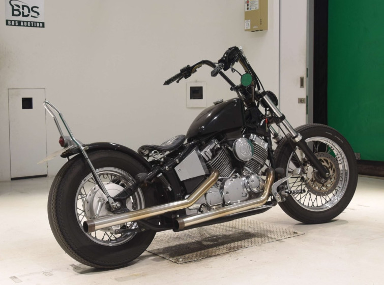 Мотоцикл Yamaha DRAGSTAR XVS400 з пробігом 33463 km з пробігом 33463 km