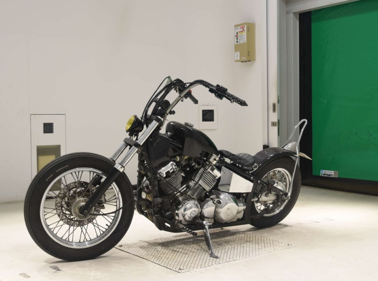 Мотоцикл Yamaha DRAGSTAR XVS400 з пробігом 33463 km з пробігом 33463 km