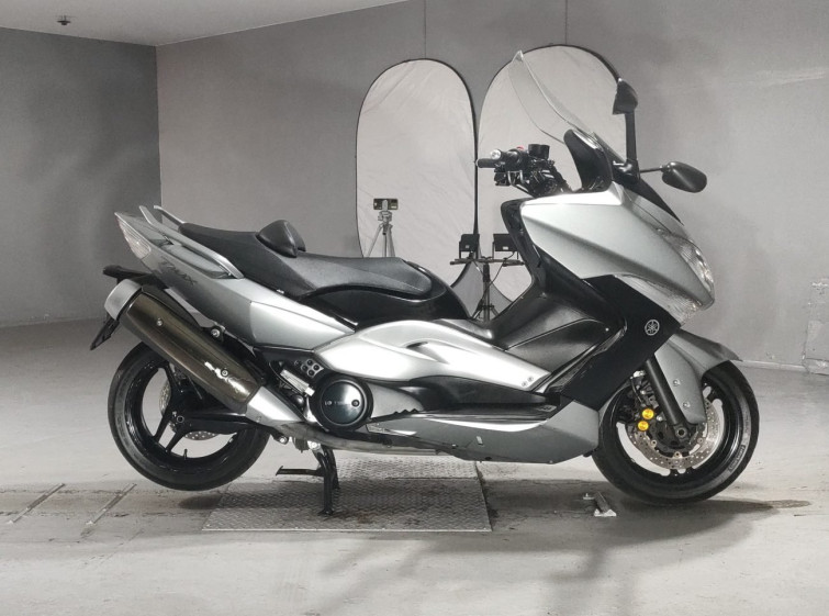 Мотоцикл Yamaha T-MAX500 с пробегом 54387 km