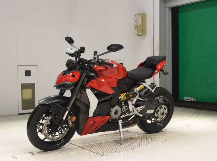 Мотоцикл Ducati STREET FIGHTER V2 с пробегом 6139 km с пробегом 6139 km