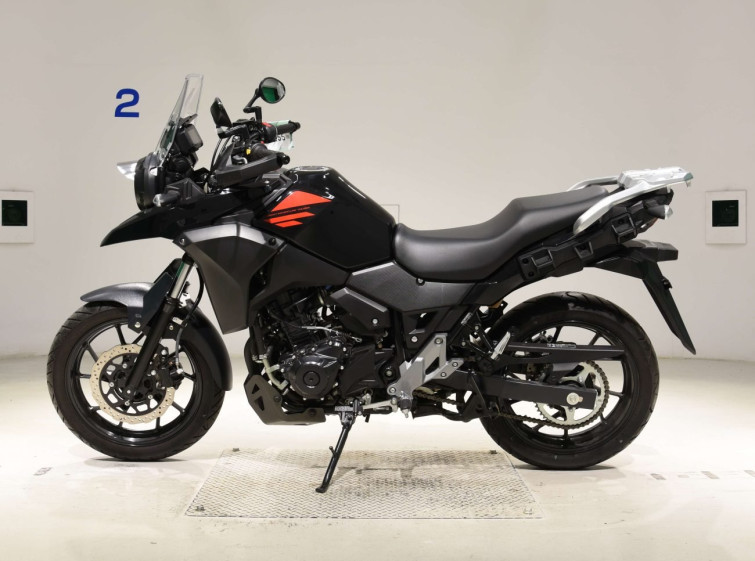 Мотоцикл Suzuki V-STROM DL250 з пробігом 3301 km з пробігом 3301 km