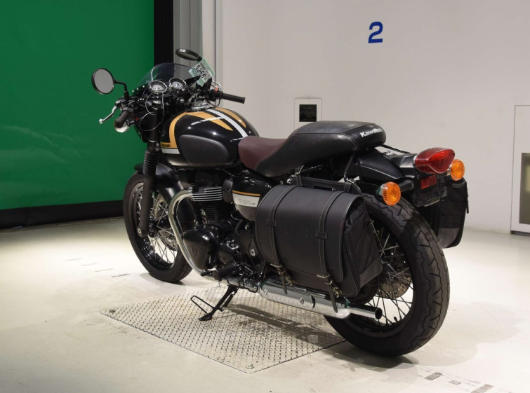 Мотоцикл Kawasaki W800 с пробегом 13596 km с пробегом 13596 km