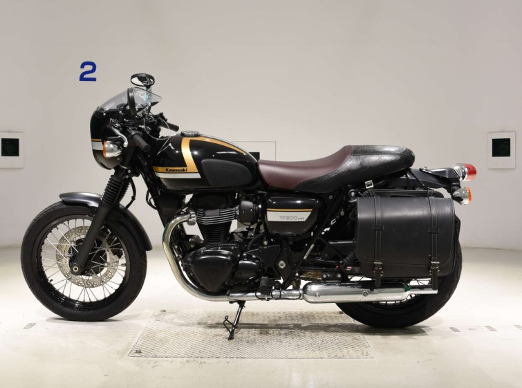 Мотоцикл Kawasaki W800 с пробегом 13596 km с пробегом 13596 km